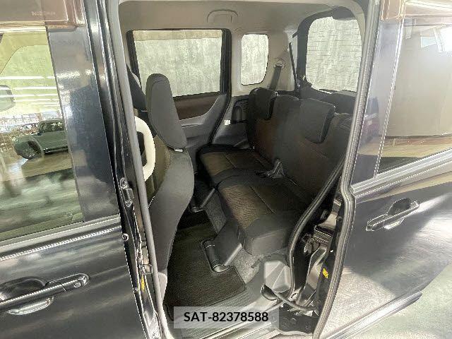 Nissan ROOX 2013-01 212643-18