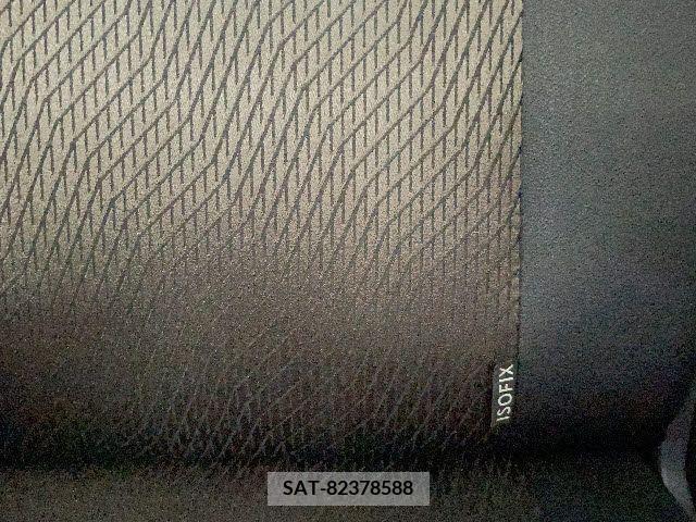 Nissan ROOX 2013-01 212643-23