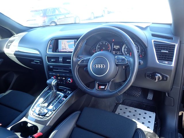 Audi Q5 2016-11 180491-1