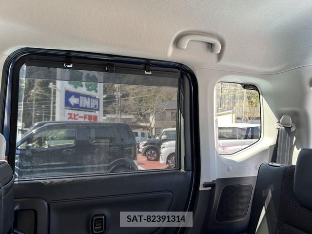 Suzuki SPACIA 2023-12 285777-26