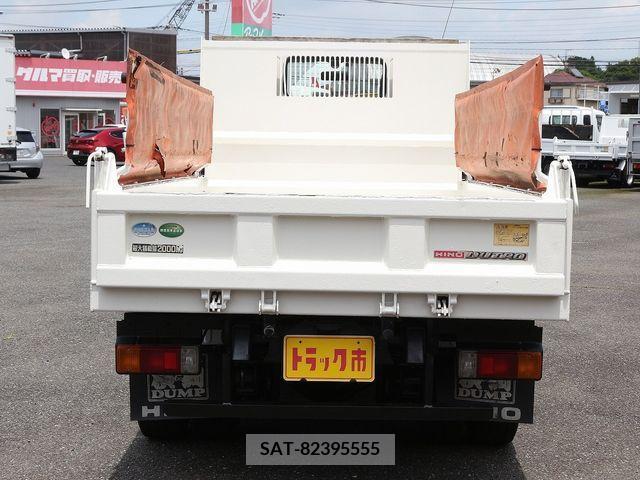 Hino DUTRO 2017-08 320403-3