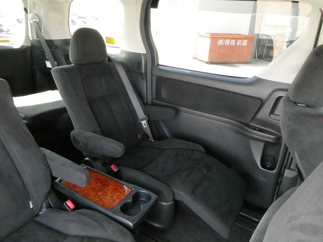 Toyota VELLFIRE 2010-07 17029-15