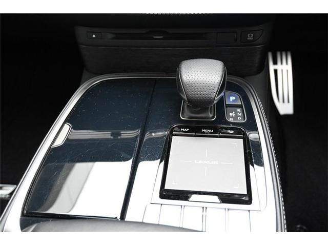 Lexus LS 2020-04 5802-13