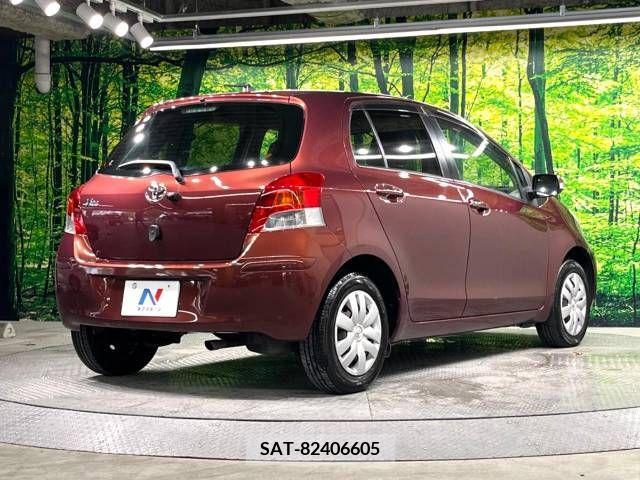 Toyota VITZ 2010-01 370141-17