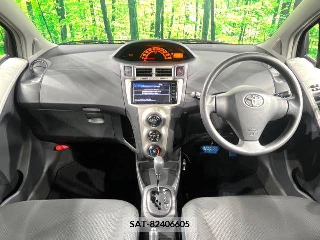 Toyota VITZ 2010-01 370141-1