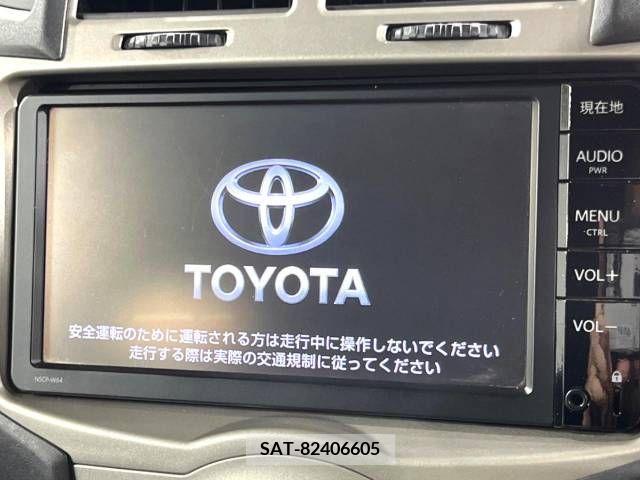 Toyota VITZ 2010-01 370141-2