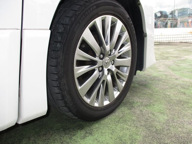 Toyota VELLFIRE 2014-02 185373-24