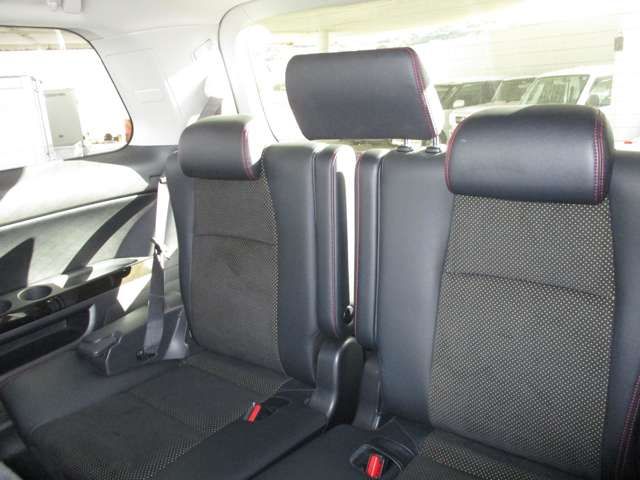 Toyota VELLFIRE 2014-02 185373-11
