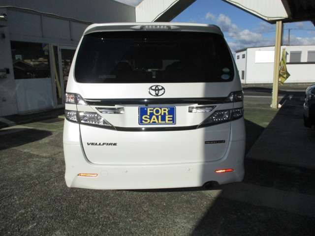 Toyota VELLFIRE 2014-02 185373-4
