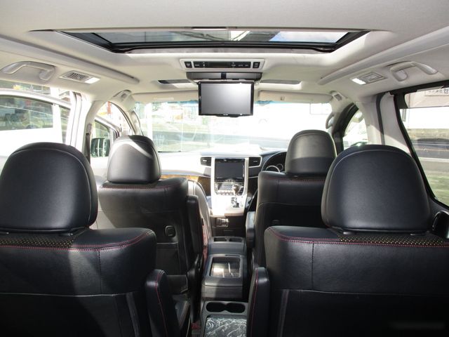 Toyota VELLFIRE 2014-02 185373-13