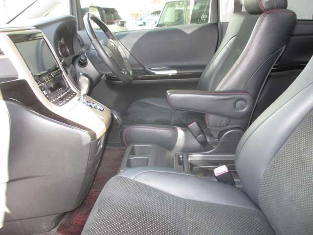 Toyota VELLFIRE 2014-02 185373-9