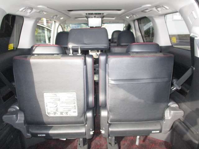 Toyota VELLFIRE 2014-02 185373-12