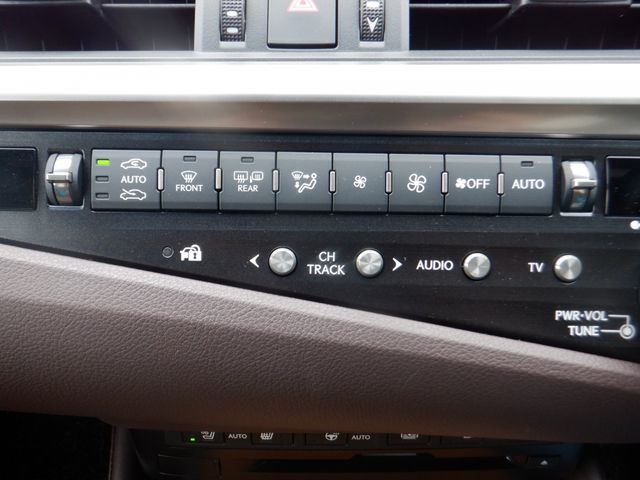 Lexus ES 2019-05 20587-20