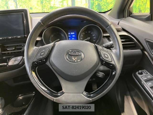 Toyota C-HR 2017-02 357764-11