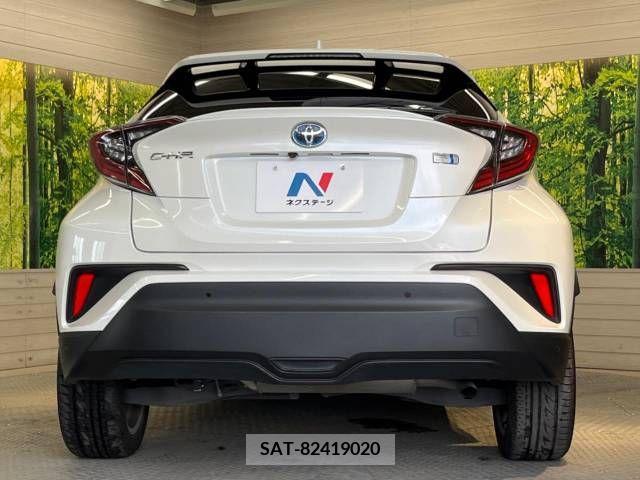 Toyota C-HR 2017-02 357764-15