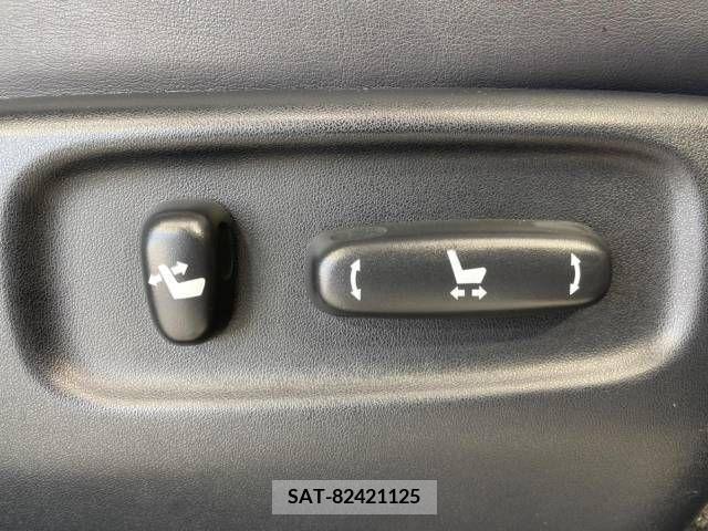 Toyota VELLFIRE 2012-05 369823-6