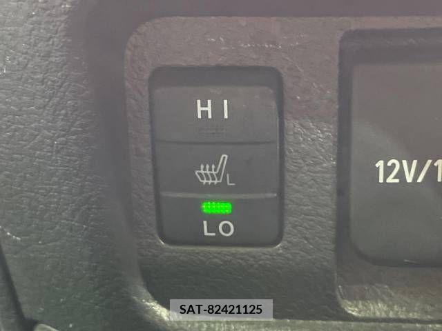 Toyota VELLFIRE 2012-05 369823-4