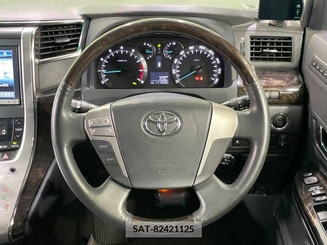 Toyota VELLFIRE 2012-05 369823-12