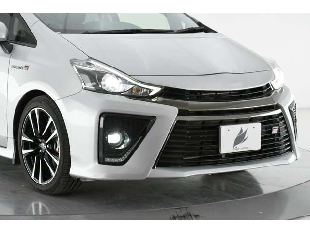 Toyota PRIUS ALPHA 2018-03 22890-6