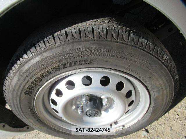 Toyota PROBOX VAN 2017-07 366826-2
