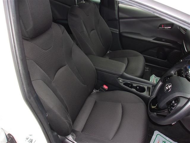 Toyota PRIUS 2019-03 4219-21