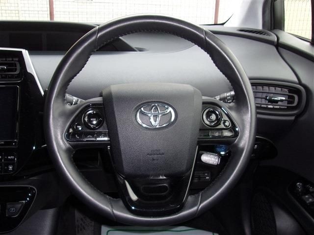 Toyota PRIUS 2019-03 4219-14