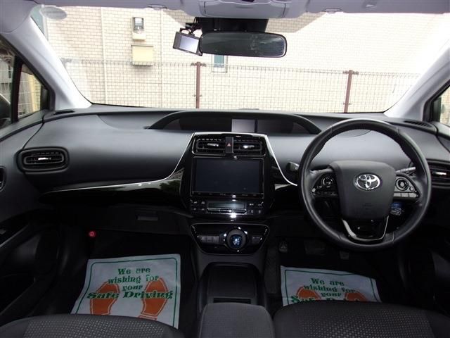 Toyota PRIUS 2019-03 4219-13