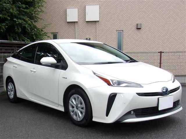 Toyota PRIUS 2019-03 4219-3