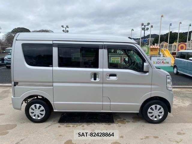 Suzuki EVERY 2023-01 387063-3