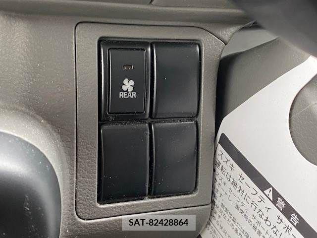 Suzuki EVERY 2023-01 387063-29