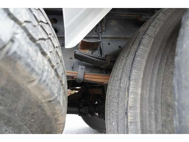 Isuzu FORWARD 2011-07 196517-9