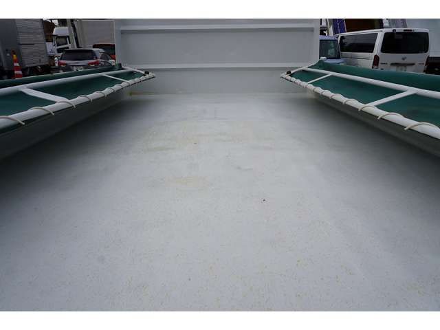 Isuzu FORWARD 2011-07 196517-17