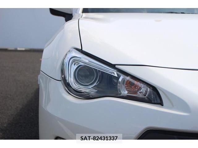 Subaru BRZ 2014-04 351746-11