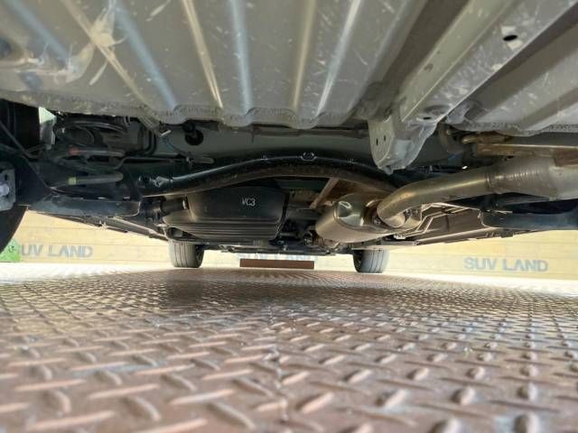 Toyota NOAH 2023-04 193338-18