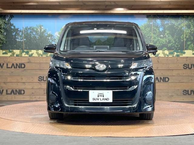 Toyota NOAH 2023-04 193338-13