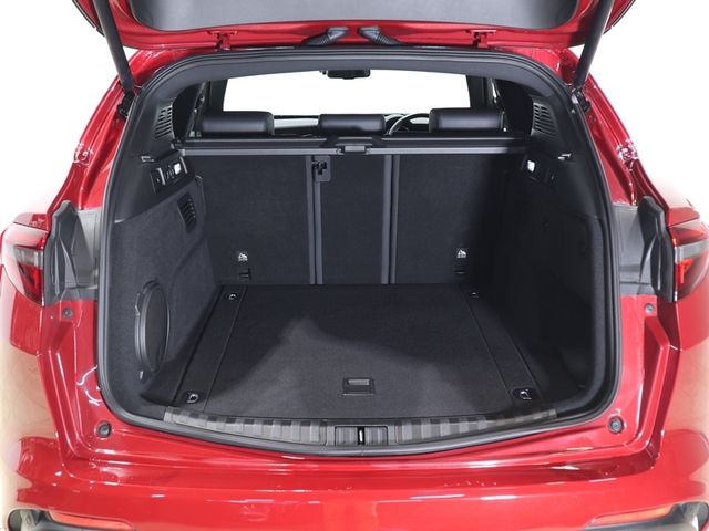 ALFA ROMEO STELVIO 2019-01 188948-23