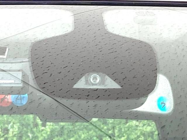 Nissan SERENA 2018-03 8861-2