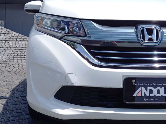 Honda FREED HYBRID 2017-11 7092-5