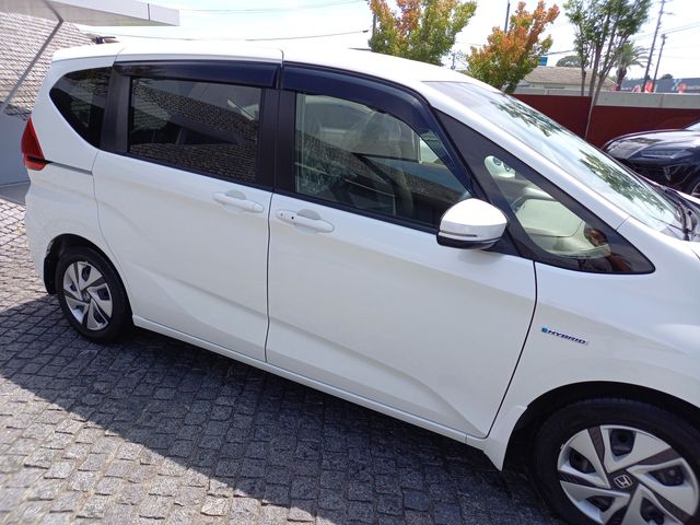 Honda FREED HYBRID 2017-11 7092-4