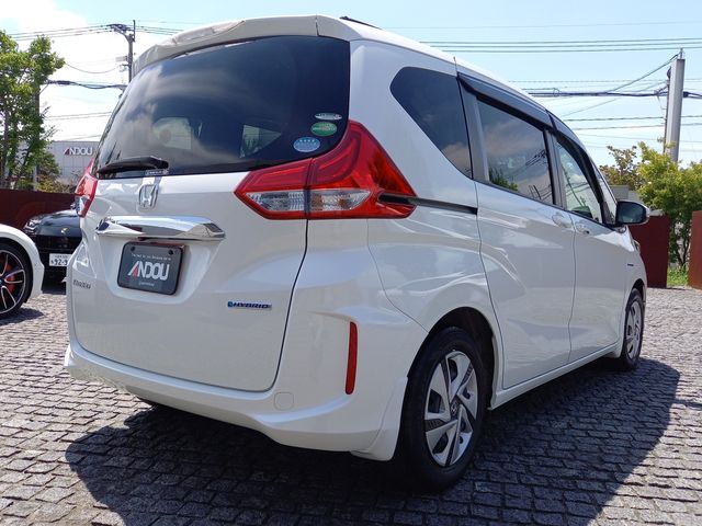 Honda FREED HYBRID 2017-11 7092-6