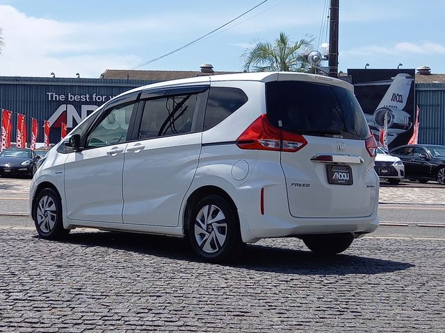 Honda FREED HYBRID 2017-11 7092-3