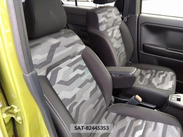 Daihatsu TAFT 2023-10 325818-17