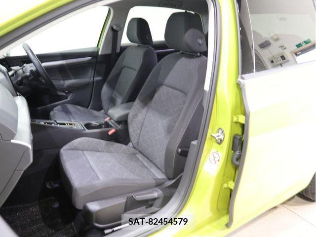 VolksWagen GOLF 2021-08 289784-20