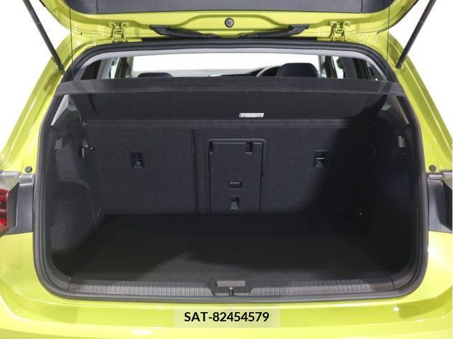 VolksWagen GOLF 2021-08 289784-26