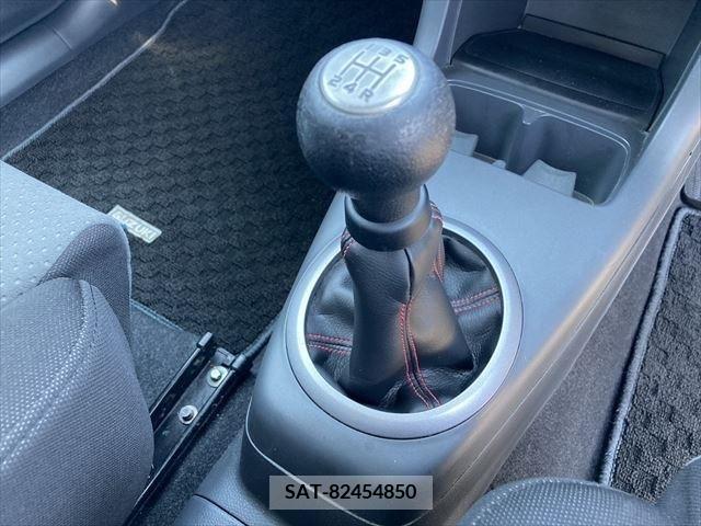 Suzuki SWIFT 2009-06 383132-24