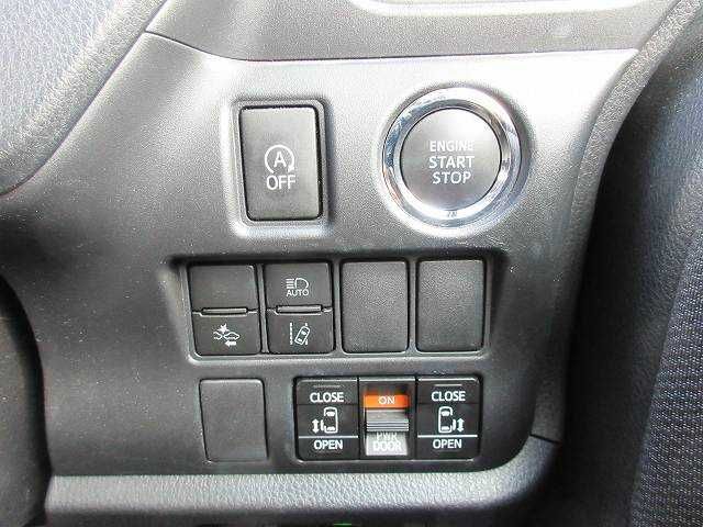 Toyota NOAH 2017-11 180424-6