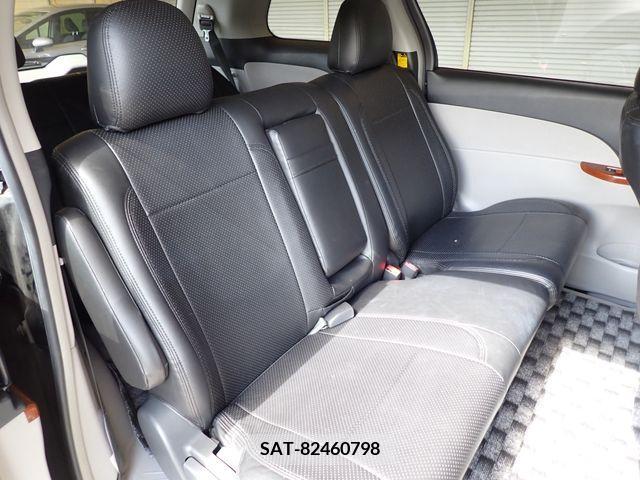 Toyota ESTIMA 2006-01 268845-19