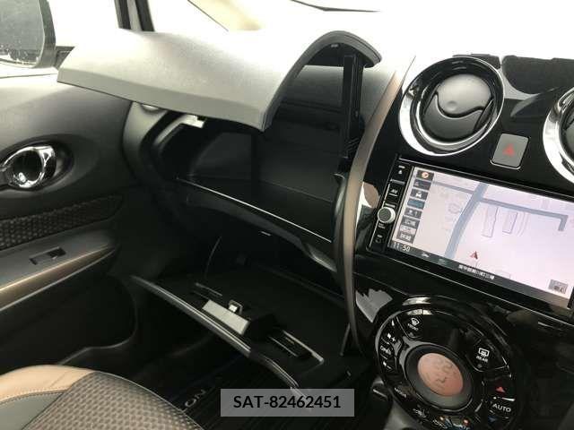 Nissan NOTE 2017-08 337779-21