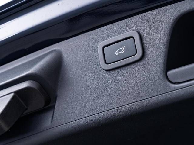 Jaguar E-PACE 2022-03 186827-13