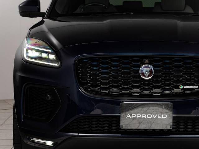 Jaguar E-PACE 2022-03 186827-16